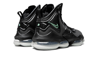 LeBron XIX Green Glow CZ0203 003