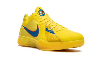 KD 3 Christmas FD5606 700