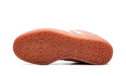 Gazelle Indoor  Bad Bunny - Cabo Rojo  JS5052