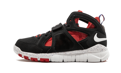 Huarache Free Shield BLACK/RED 559599 016