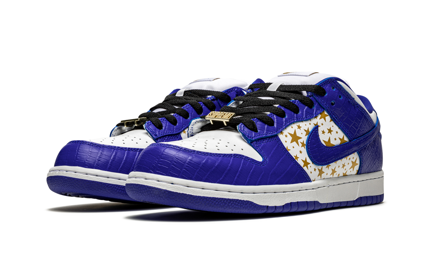SB Dunk Low Supreme - Stars - Hyper Blue DH3228 100