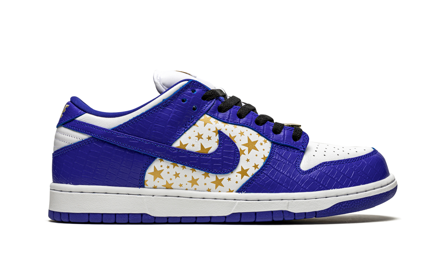 SB Dunk Low Supreme - Stars - Hyper Blue DH3228 100