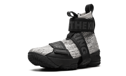 LeBron 15 Lifestyle Kith - Concrete AO1068 100