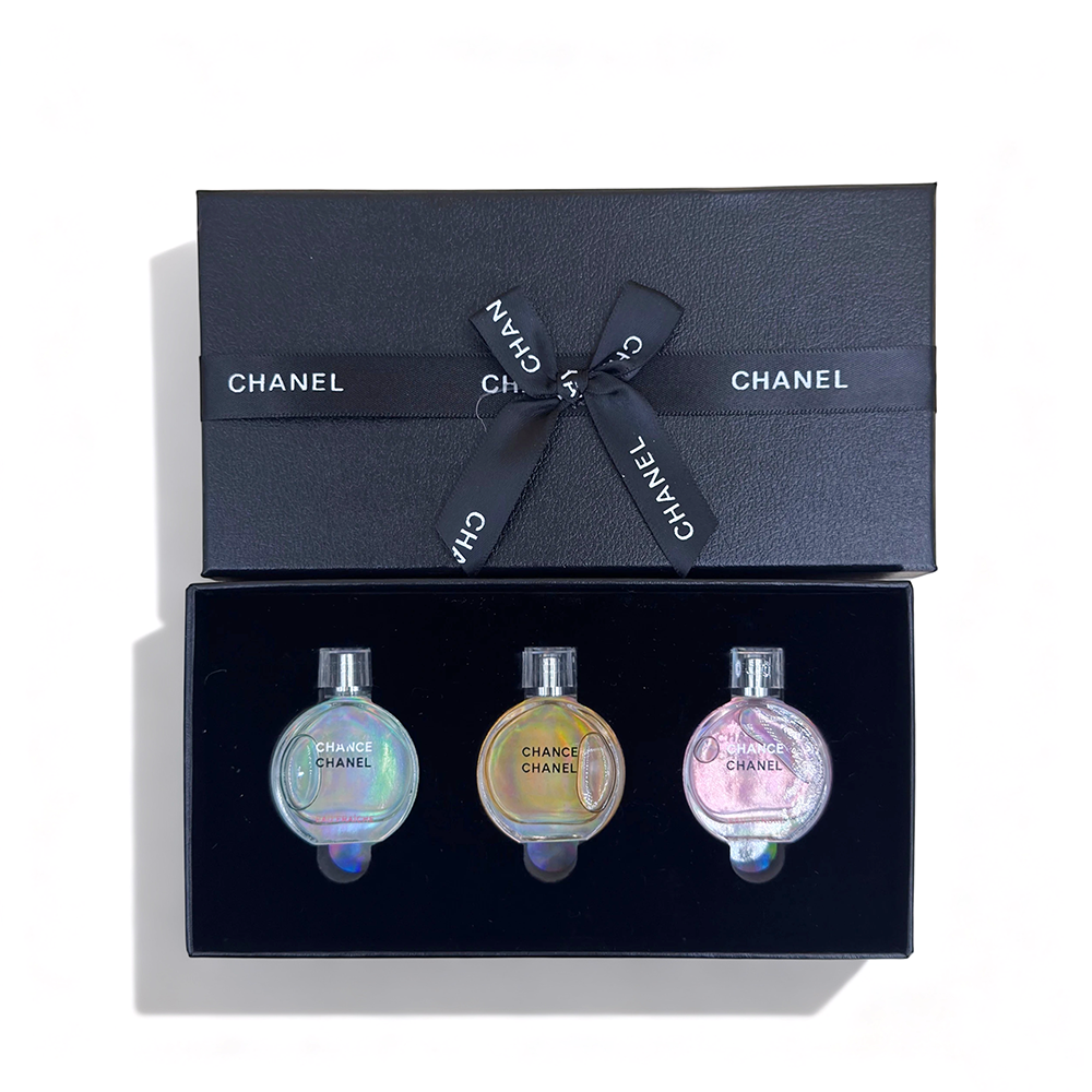 Chanel small sample set of three encounters