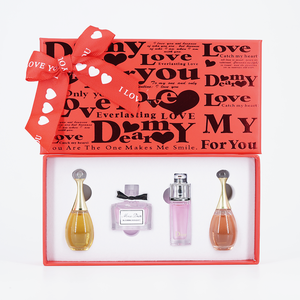 Dior red sample set of four