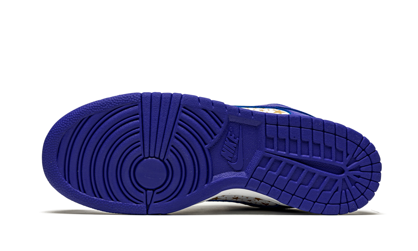SB Dunk Low Supreme - Stars - Hyper Blue DH3228 100