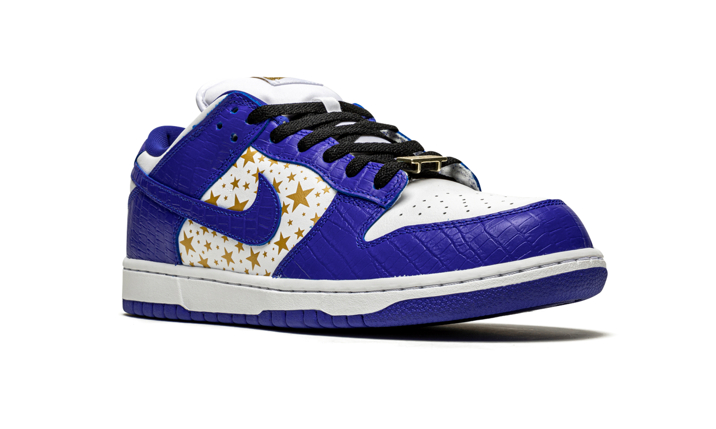 SB Dunk Low Supreme - Stars - Hyper Blue DH3228 100