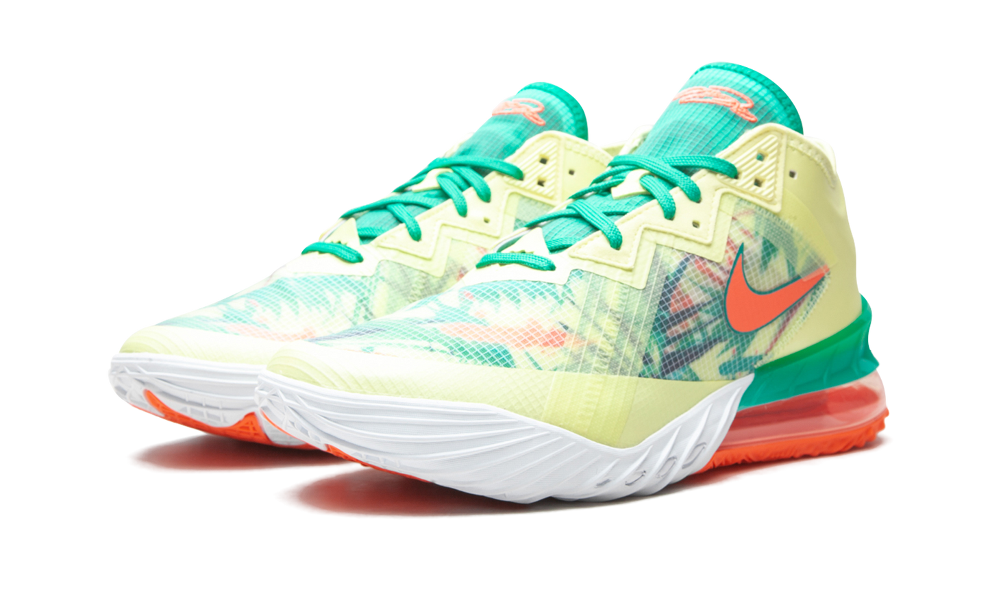 Lebron 18 Low LeBronold Palmer CV7562 300