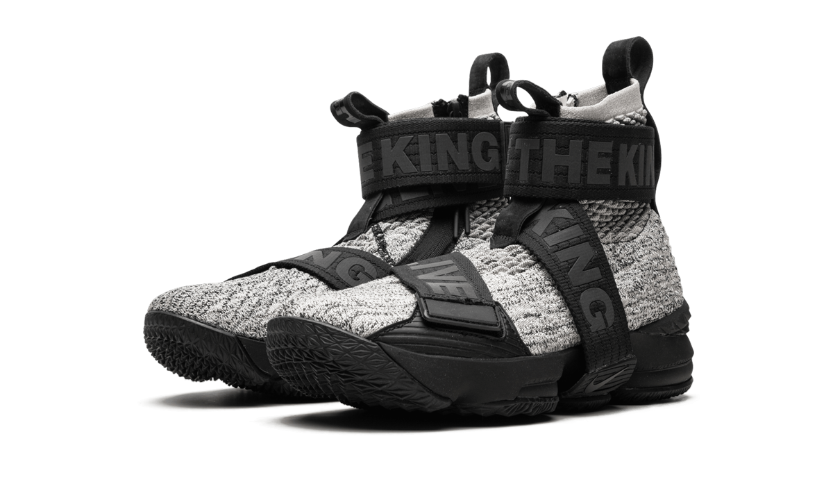 LeBron 15 Lifestyle Kith - Concrete AO1068 100