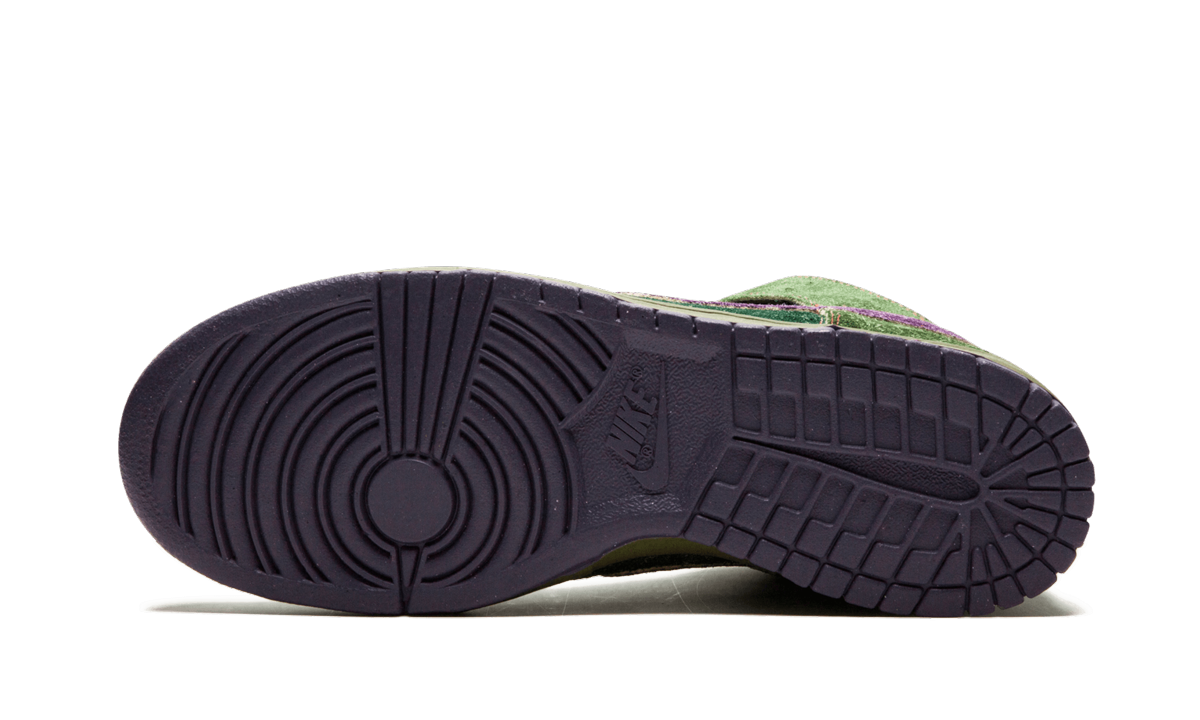 Dunk High Premium SB Skunks 313171 300