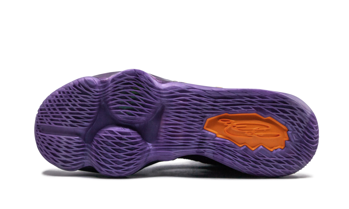 LeBron 17 AS Monstars CD5051 400
