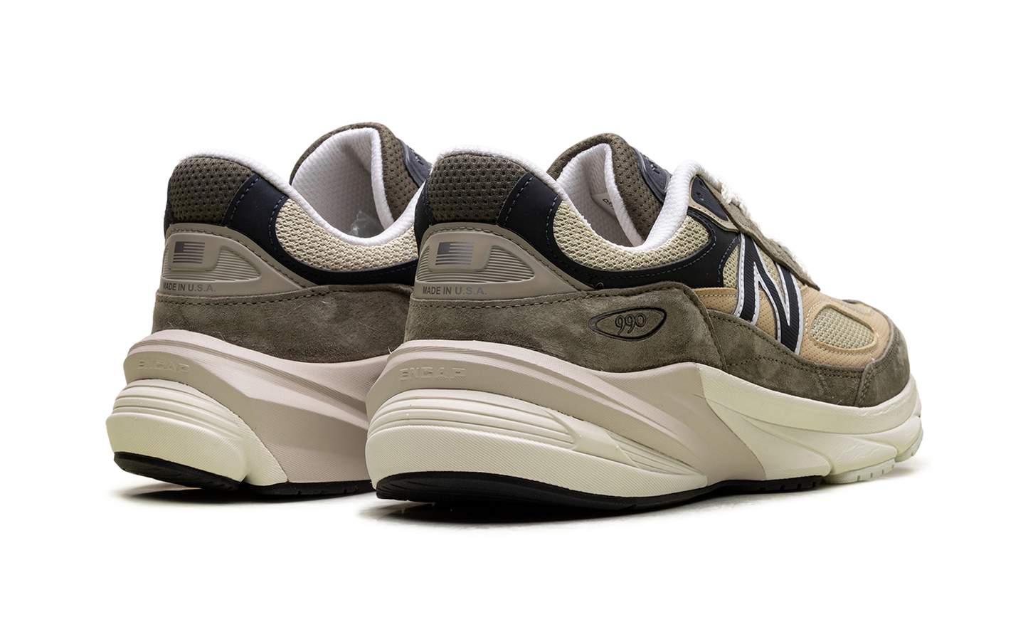 990v6 Made in USA - Dark Camo U990WO6