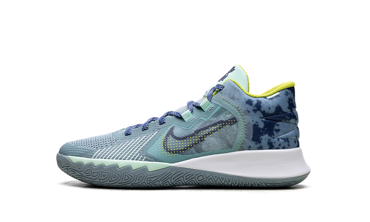 Kyrie Flytrap 5 GS Ocean Cube DD0340 300