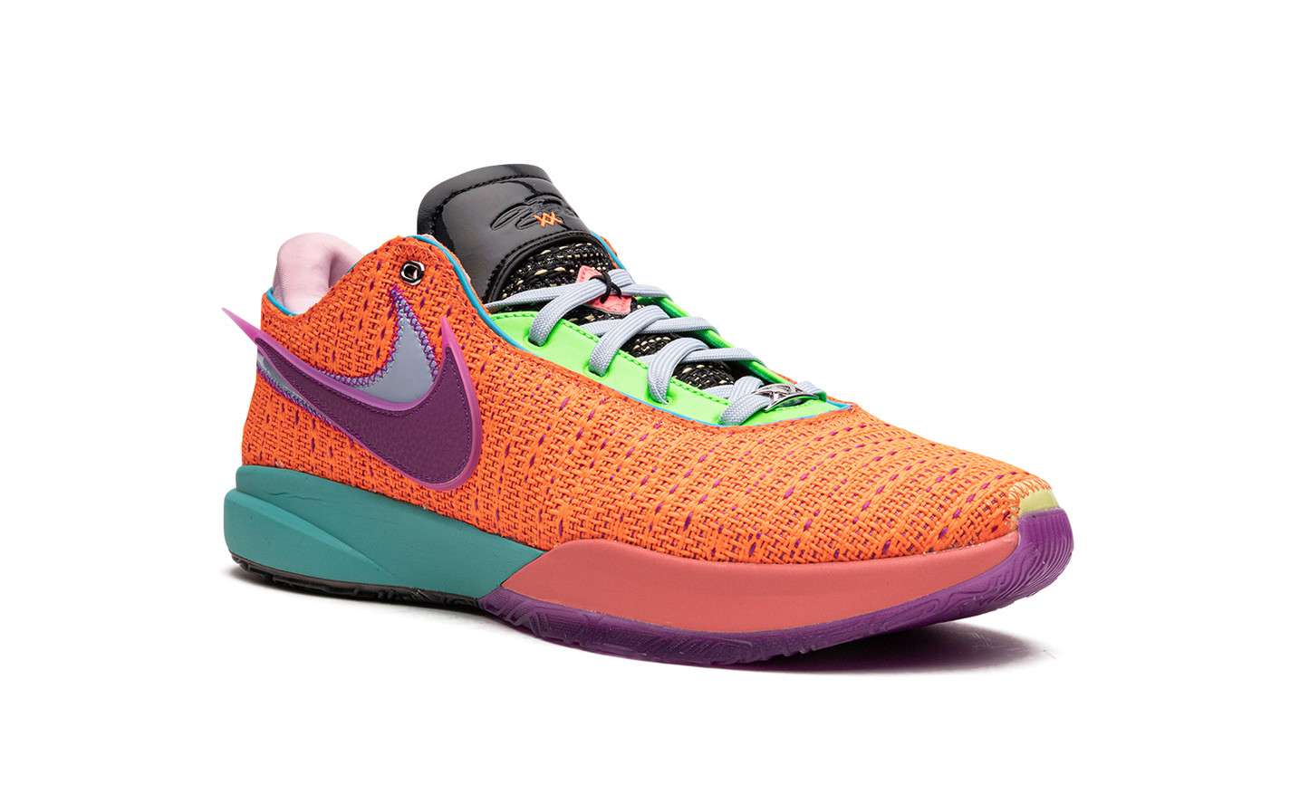 LeBron 20 Chosen 1 DJ5423 800