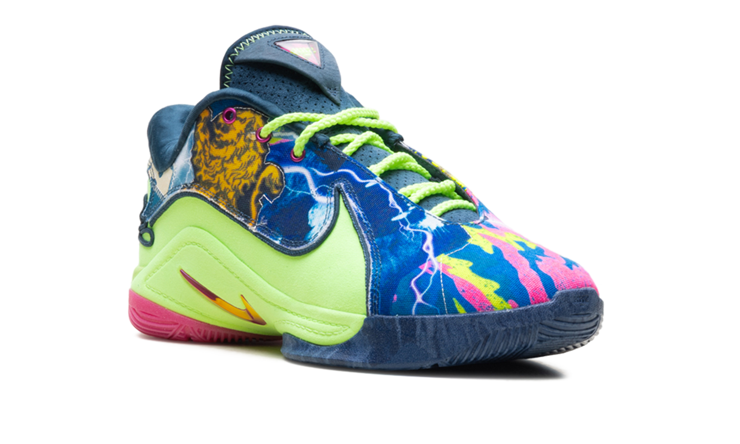 LeBron 22 Bryce's World HV8451 400