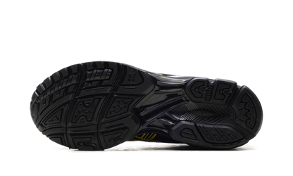 KITH x Gel-Kayano 14 MARVEL vs CAPCOM (Wolverine) 1203B058 001