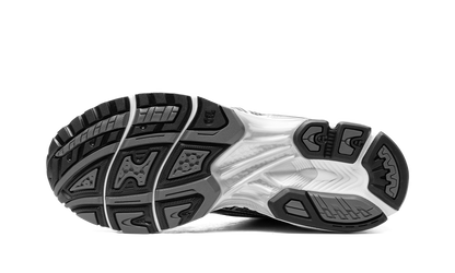 Gel Kayano 14 Jasper Green 1203A537 020