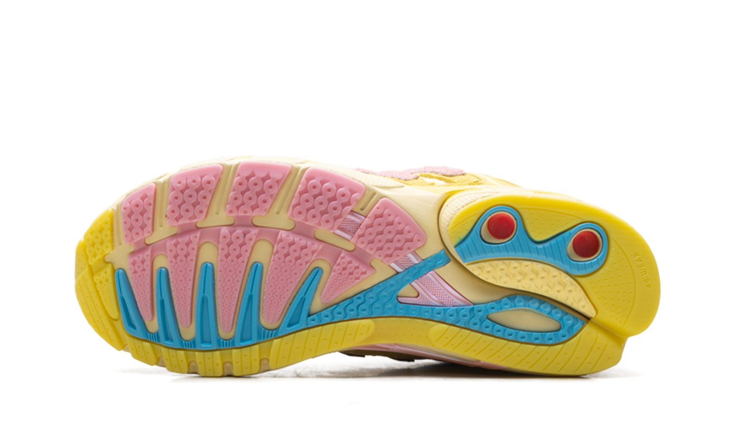 Adistar Control 5  Unheardof Pork Chop Piggy Runner 2.0 Cheeseburger  KJ8359