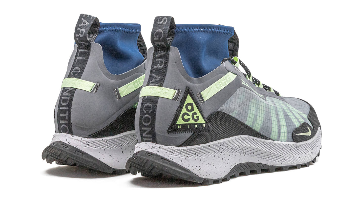 ACG ZOOM TERRA ZAHERRA Barely Volt CQ0076 001