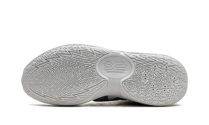 Kyrie 5 Low White Wolf Grey Black DJ6012 102