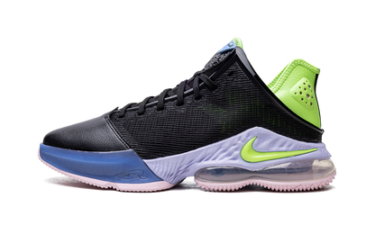 LeBron 19 Low Black / Ghost Green DO9829 001