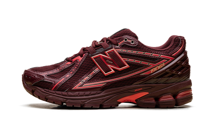 1906R WMNS Mercury Red U1906RHB