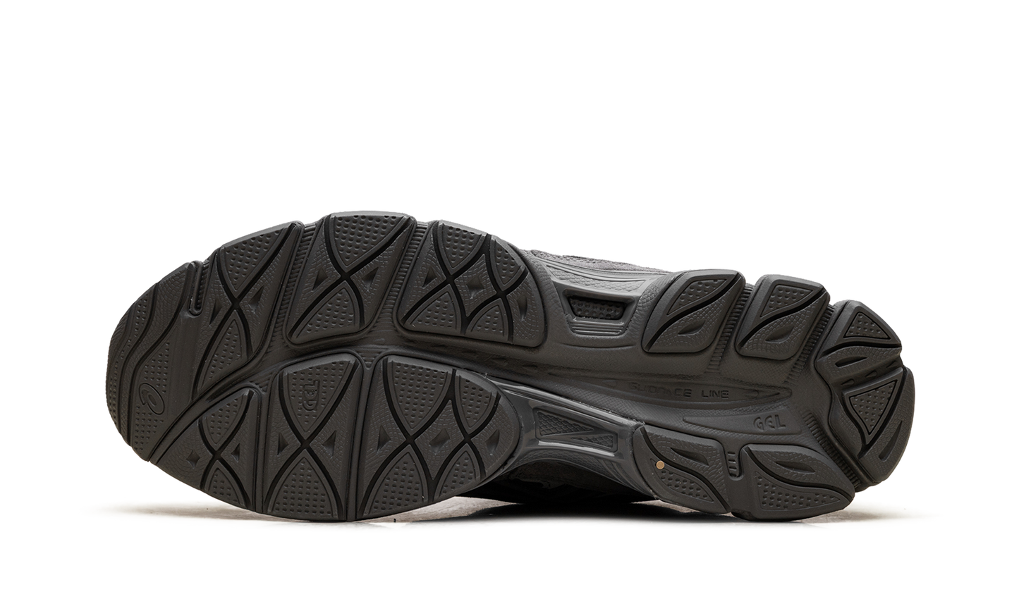 Gel-NYC Obsidian Grey 1203A739 021
