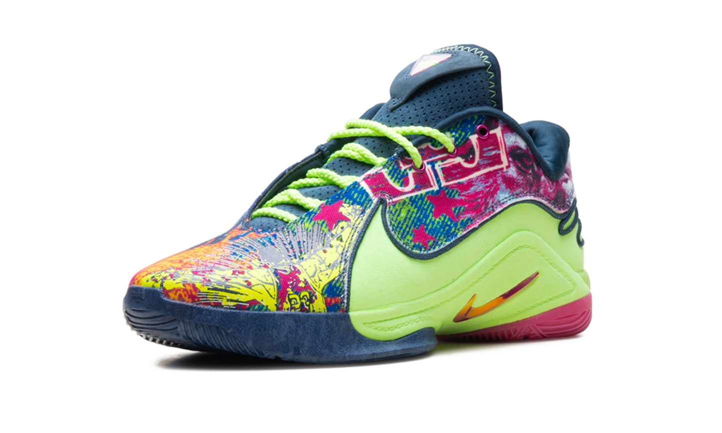 LeBron 22 Bryce's World HV8451 400