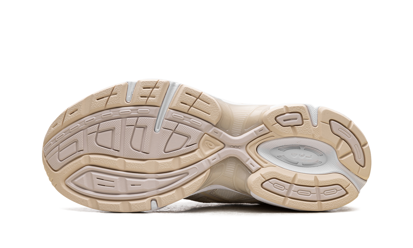 Gel-1130 WMNS Cream 1202A517 100