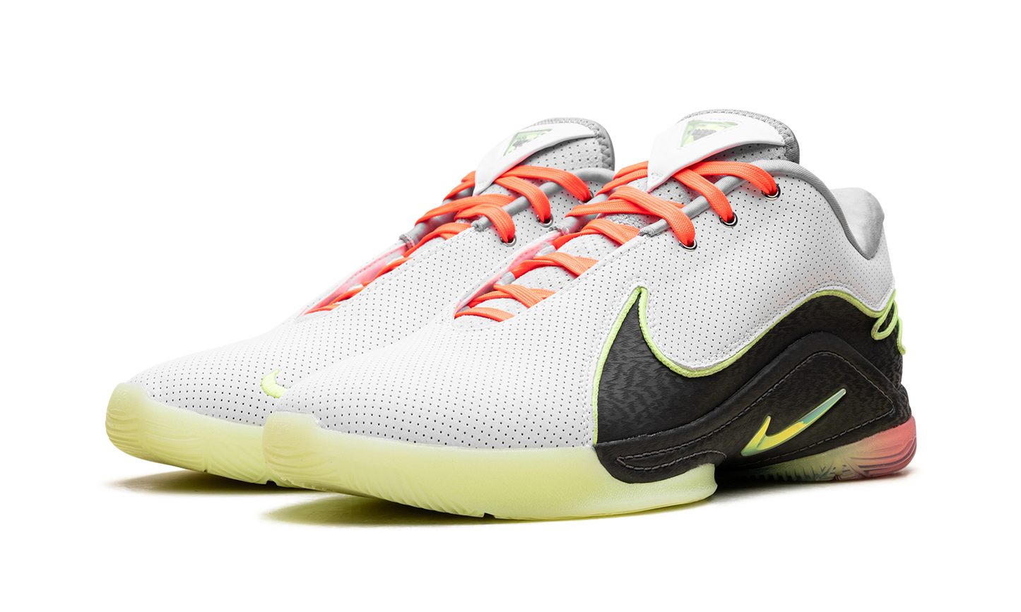 LeBron 22 Crown Jewel FZ1094 101
