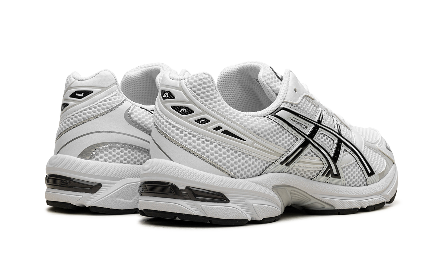 Gel-1130 Black / White 1201B019 100