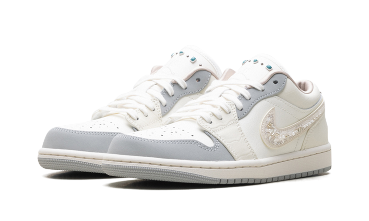 Air Jordan 1 Low WMNS Sail Soft Pearl IH7323 100