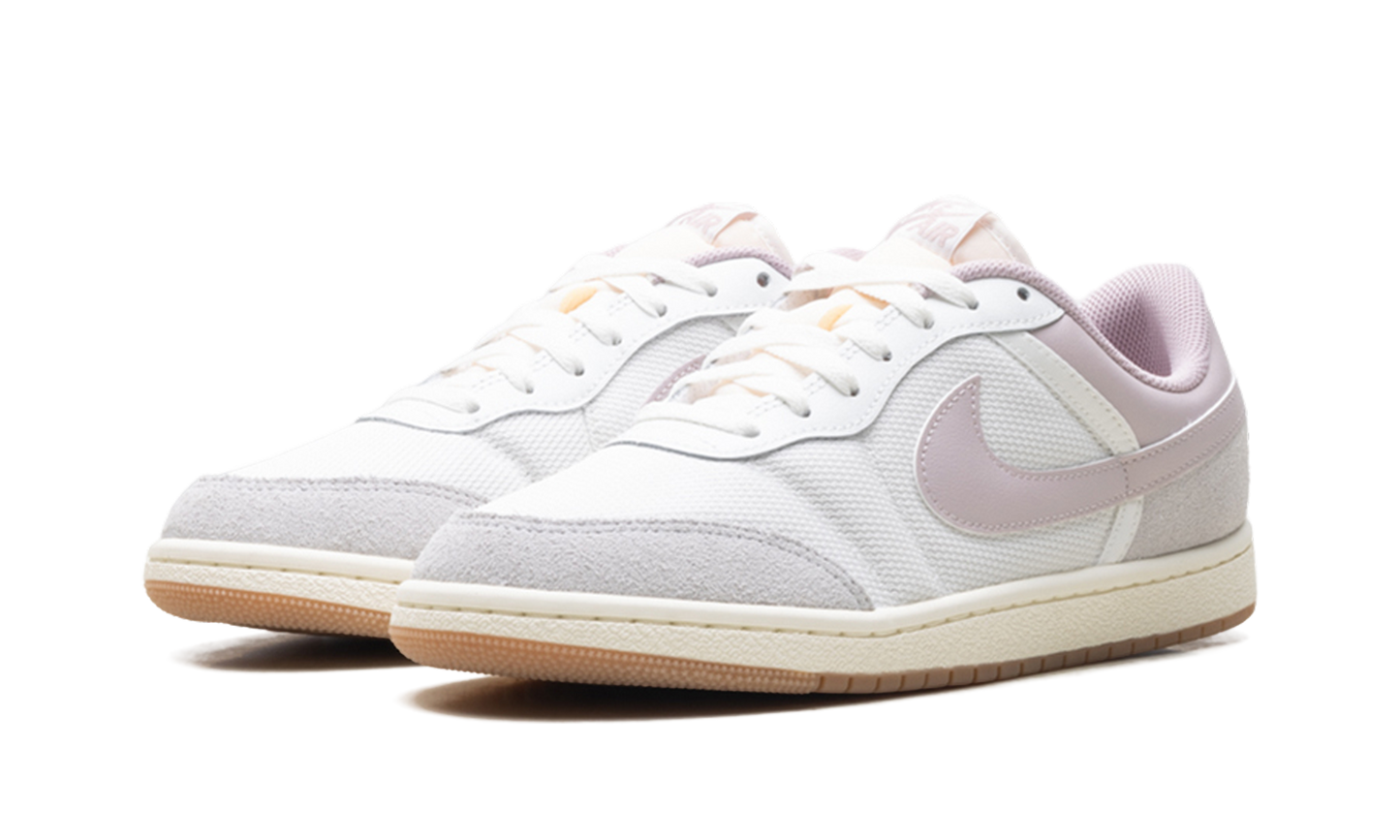 Jordan Skyline Low WMNS White Grey Particle Rose IQ0704 100