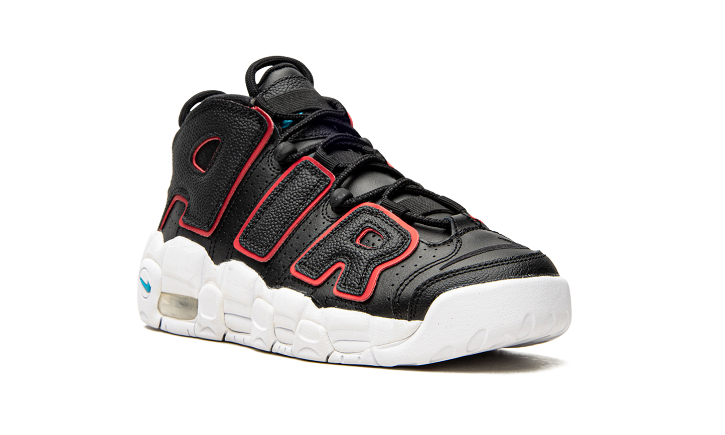 Air More Uptempo GS Black Fusion Red DJ4610 001
