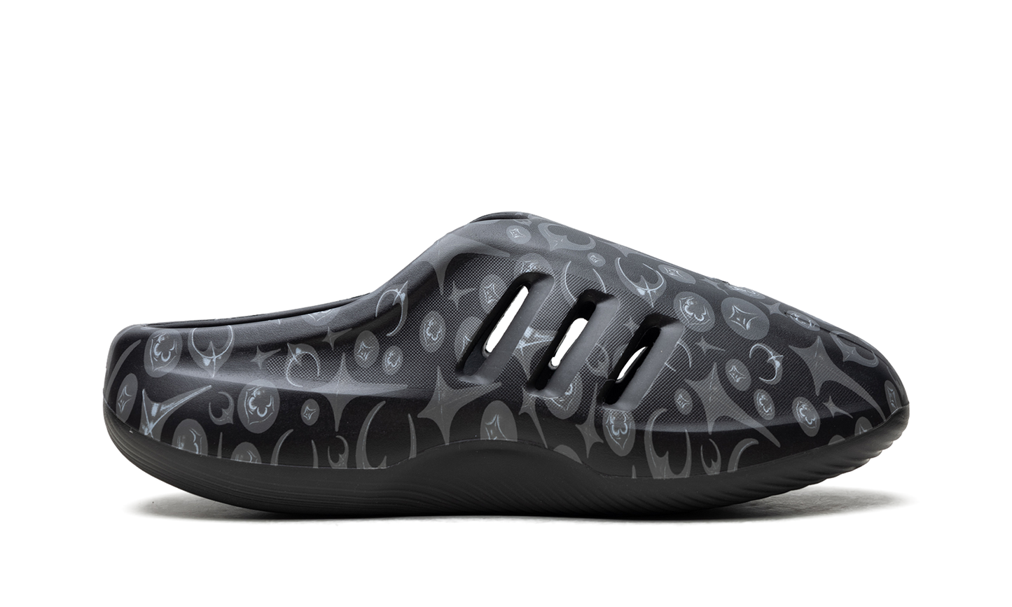 adiFOM IIInfinity Mule  Thug Club Core Black  KI0825