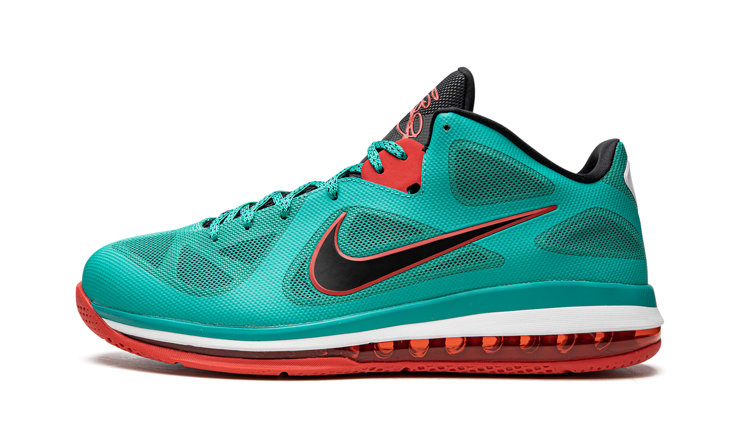 LeBron 9 Low Reverse Liverpool DQ6400 300