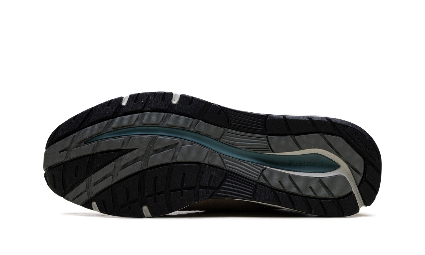 991 Made in the UK - Cement U991DL2