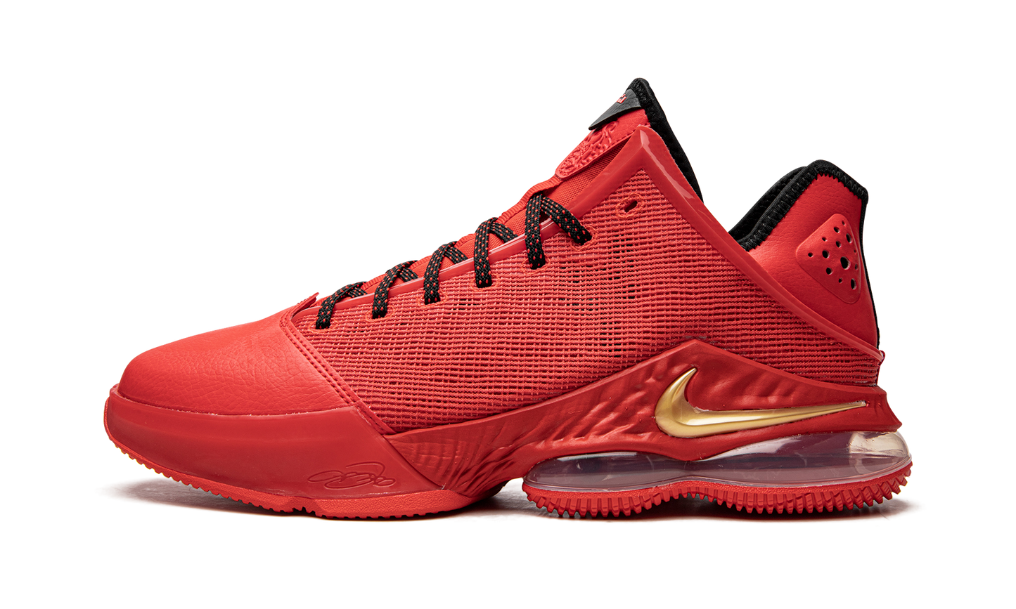 LeBron 19 Low Light Crimson DO9829 600