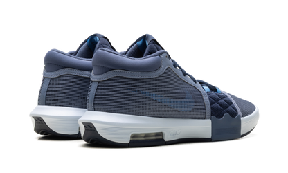 LeBron Witness 8 Lakers FB2239 400