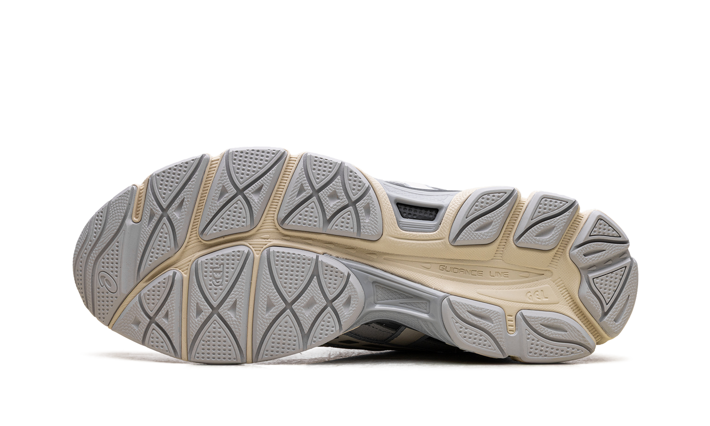 Gel-NYC 2055 Glacier Grey Cream 1203A755 020