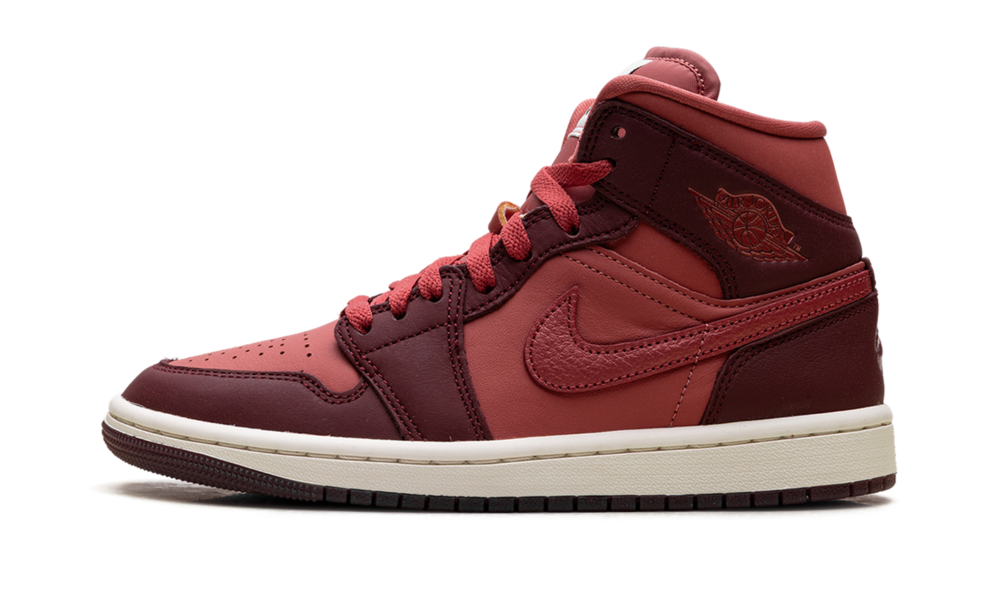 Jordan 1 Mid SE WMNS Valentine's Day (2026) IB7018 600