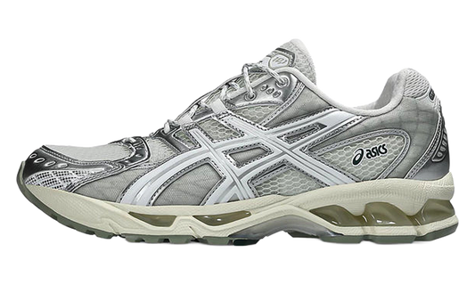 Gel-Nimbus 10.1 White 1203A543 112