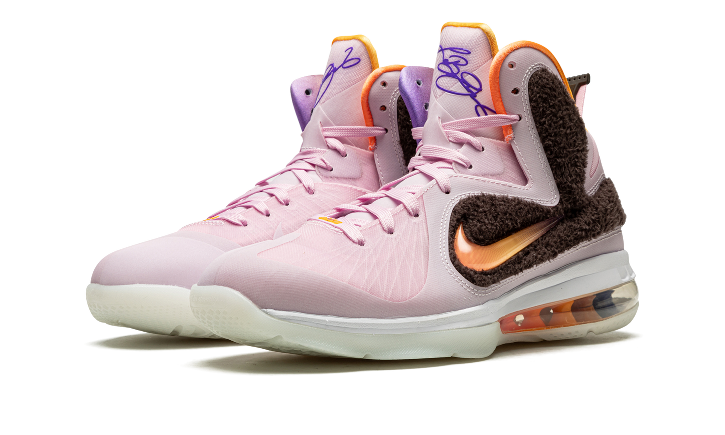 LeBron 9 King of LA (2022) DJ3908 600