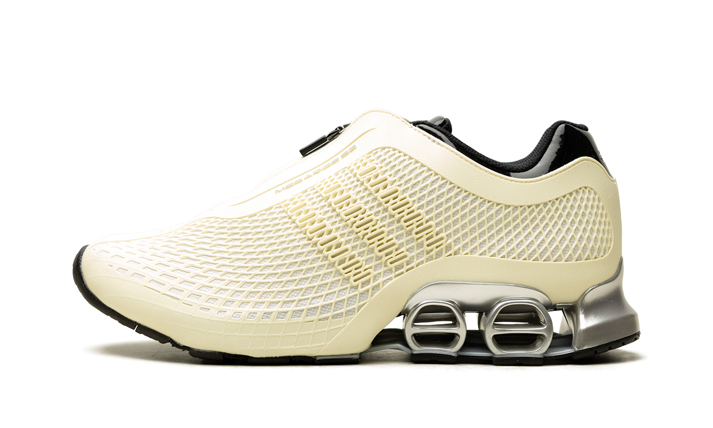 Megaride S2  Off White Black  JR0902