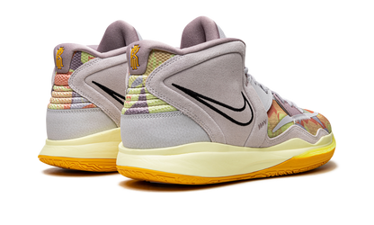 Kyrie Infinity Iris Whisper Plum Fog DM0856 500