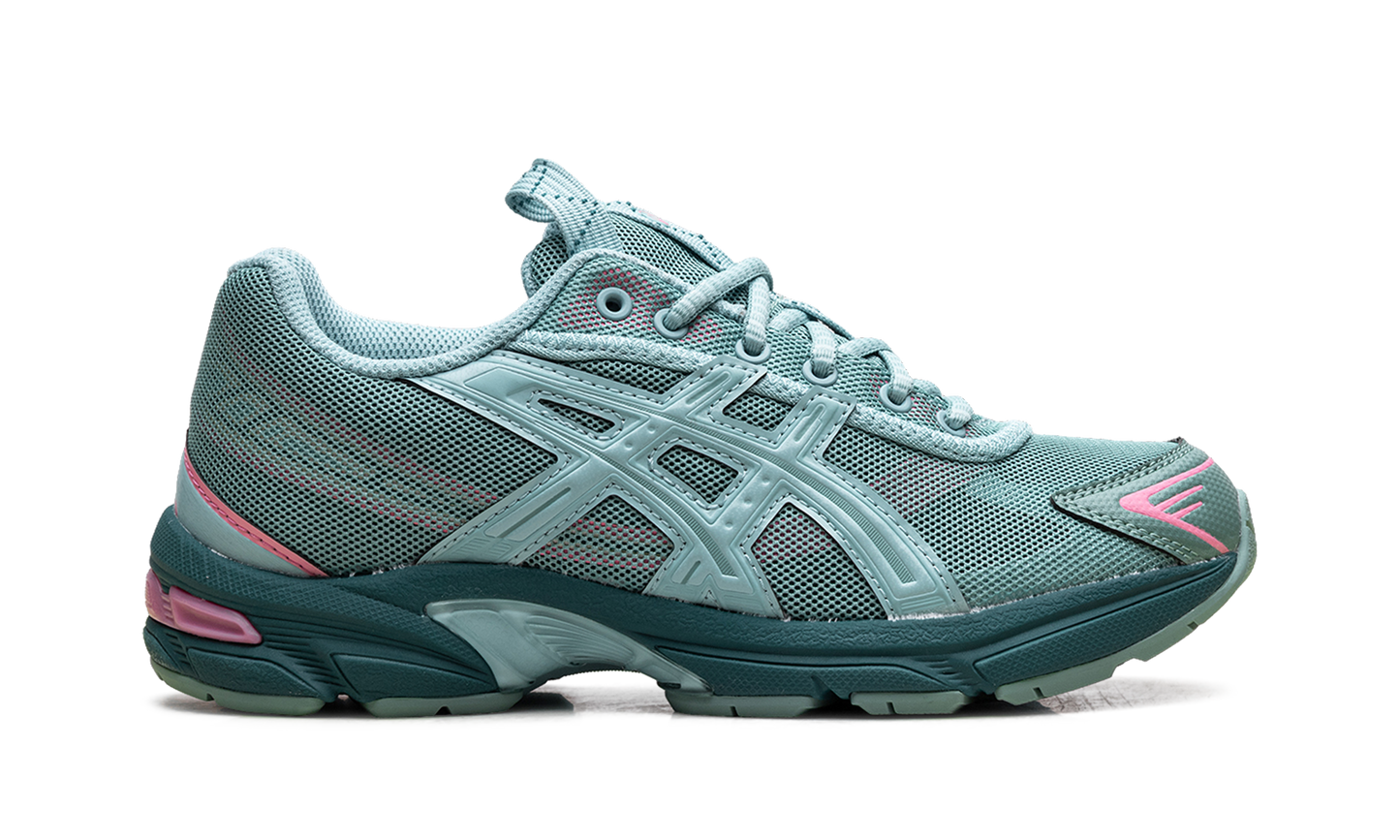 UB2-S Gel-1130 WMNS Wasabi Aquatic 1202A191 300