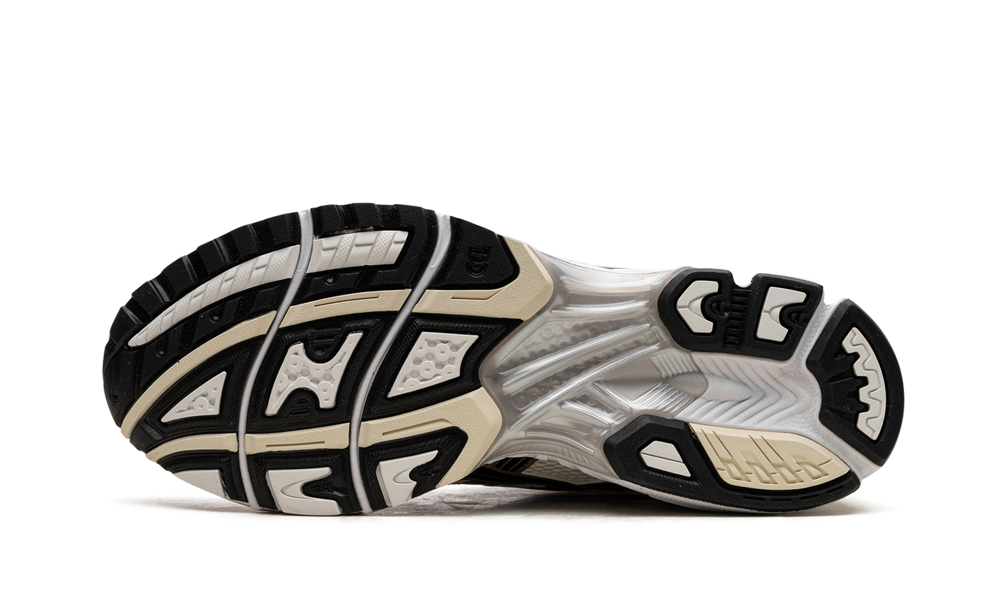 GEL-Kayano 14 Metallic Plum 1201A019 108