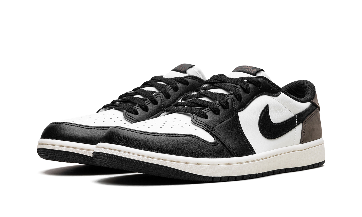 Air Jordan 1 Low OG Mocha CZ0790 102