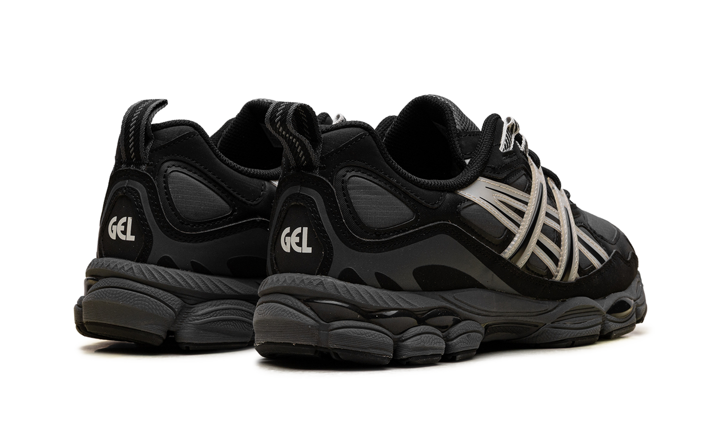Gel-NYC Utility Carrier Grey Black 1203a558 024