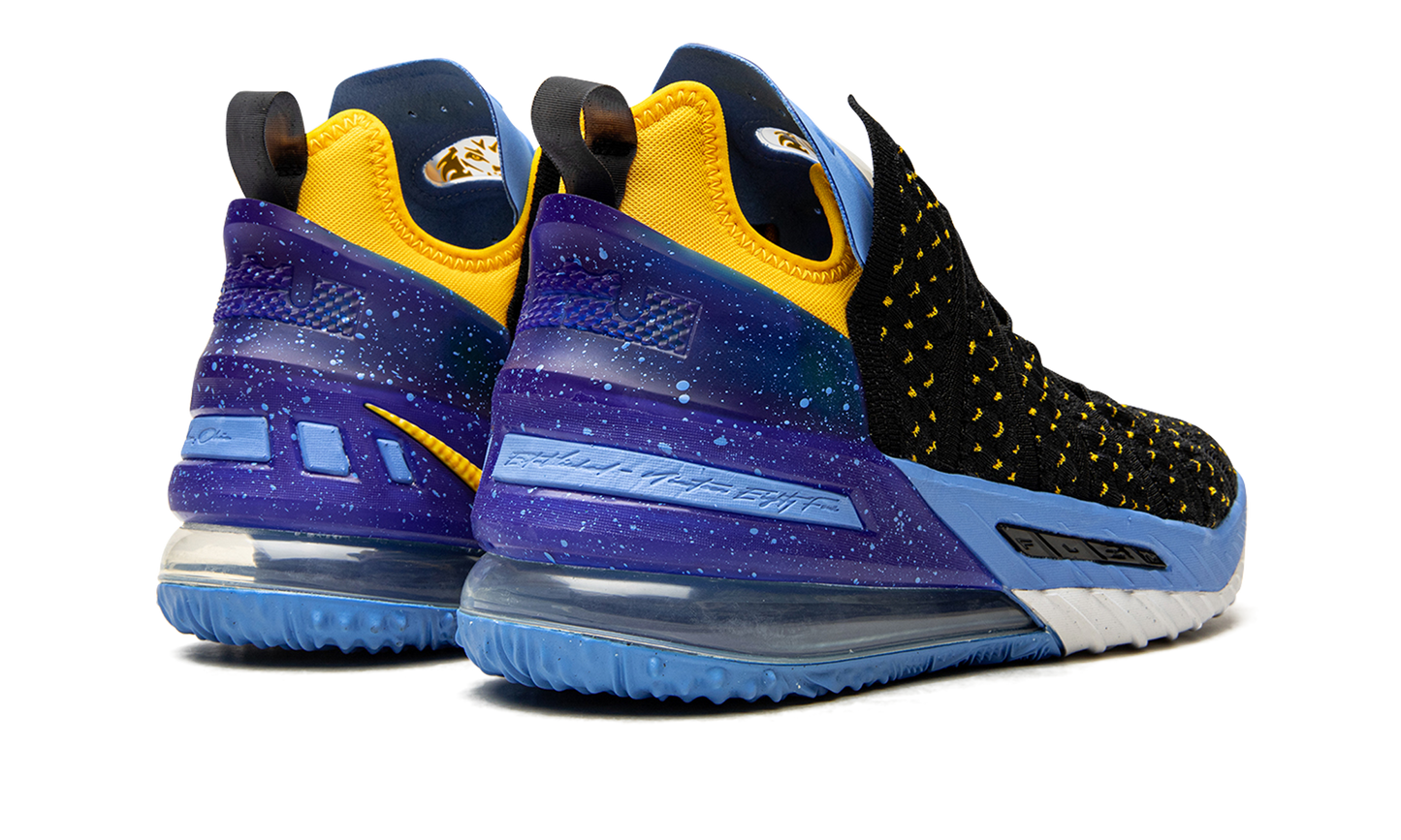 LeBron 18 Dynasty - Minneapolis Lakers CQ9283 006